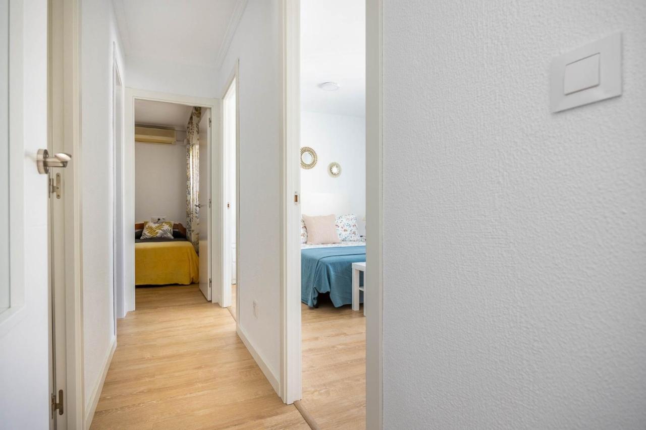 Apartamento Isbilya Sevilla Bagian luar foto
