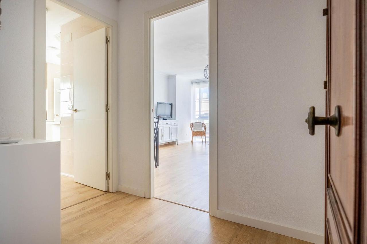 Apartamento Isbilya Sevilla Bagian luar foto